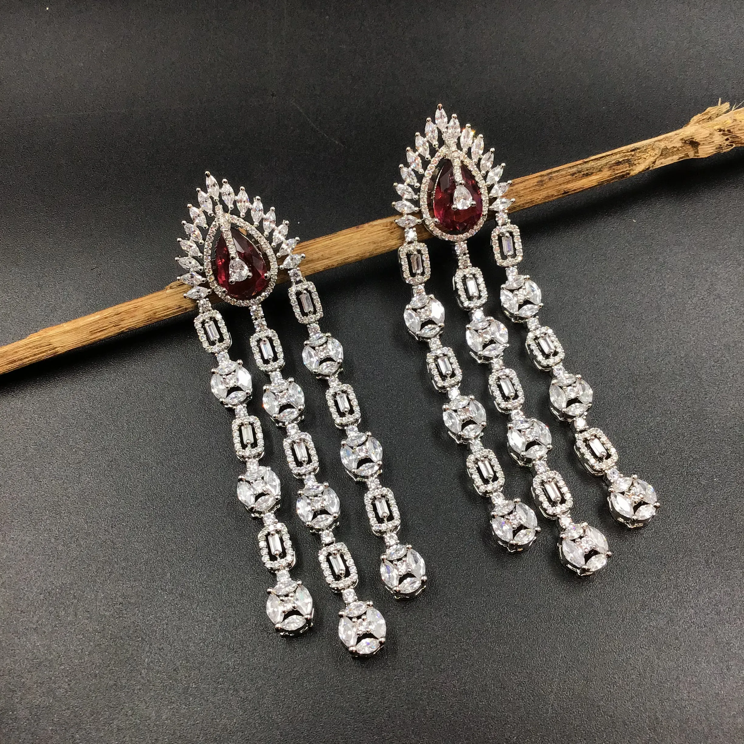 Danglers Zircon/AD Earring 6683-28