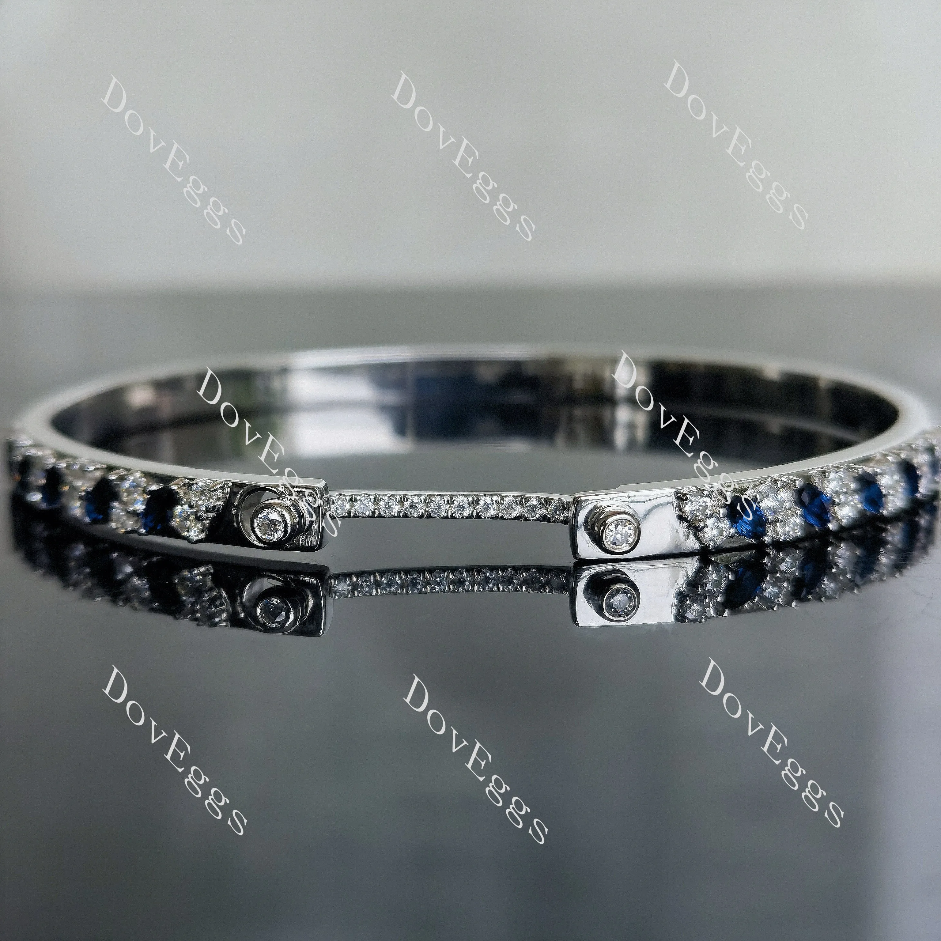 Doveggs round moissanite/lab grown diamond/colored gem bangle