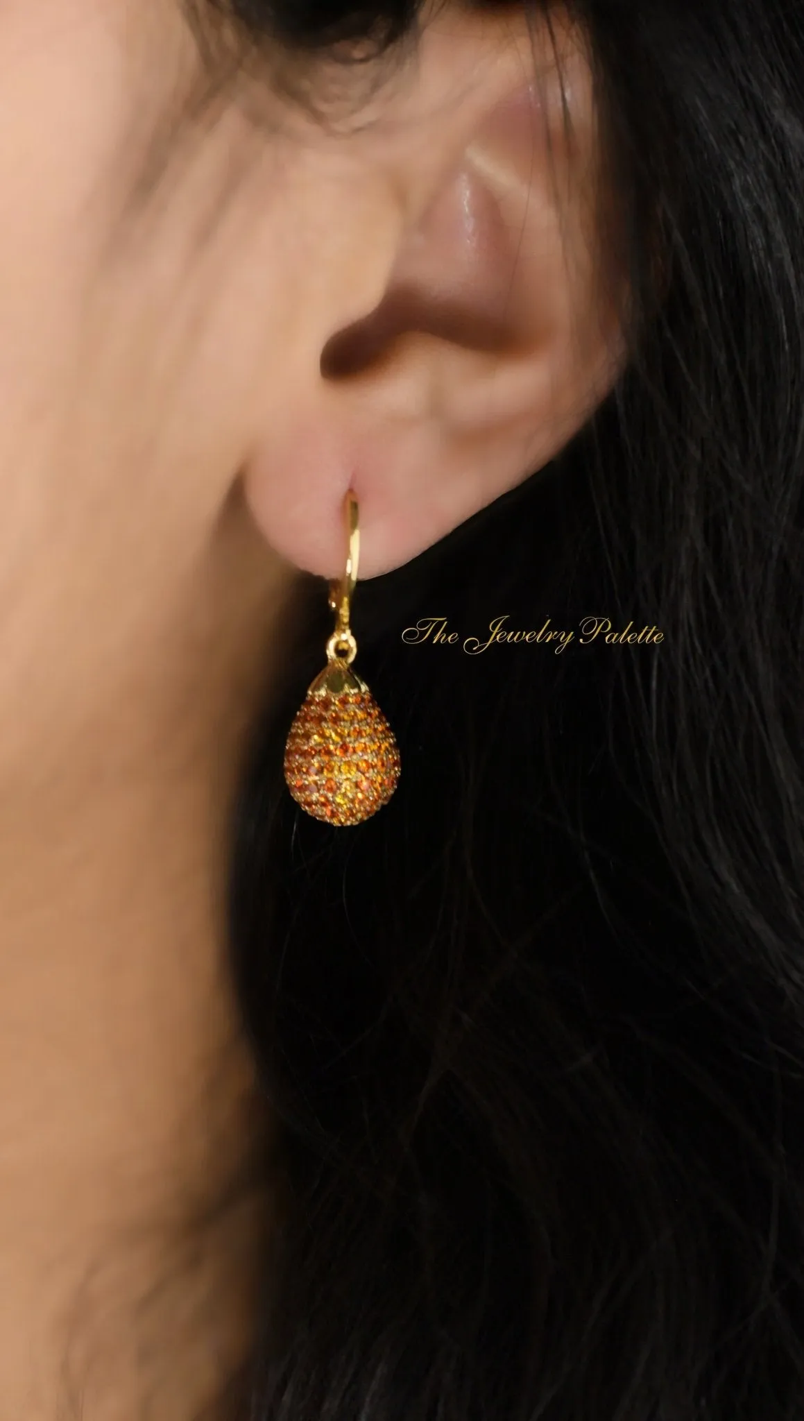 Fedora hoop earrings with zircon teardrop