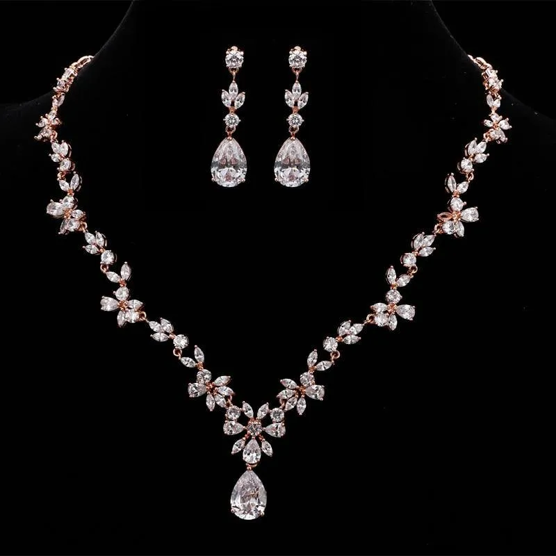 Gorgeous AAA  CZ Diamond Stones Flower Design Wedding Jewelry Set