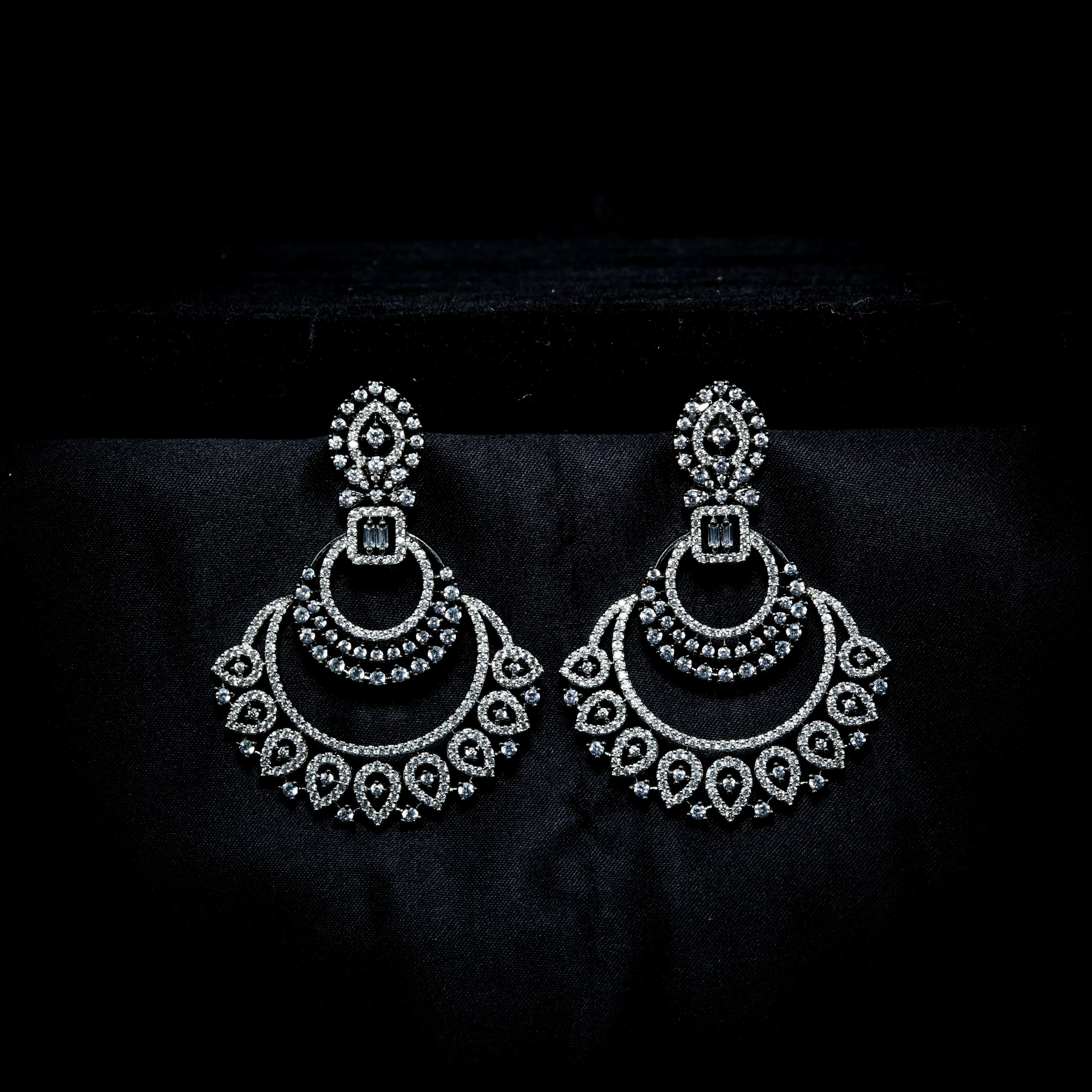 Gray Zircon/AD Earring 18973-6155