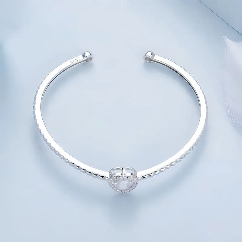 Heart Shaped Zircon Cuff Bracelet