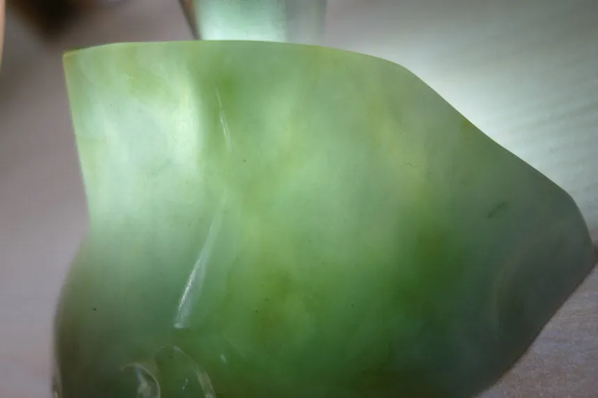 Natural Jade Rough Jadeite Raw (194g,7.6X5.3X4.7cm)