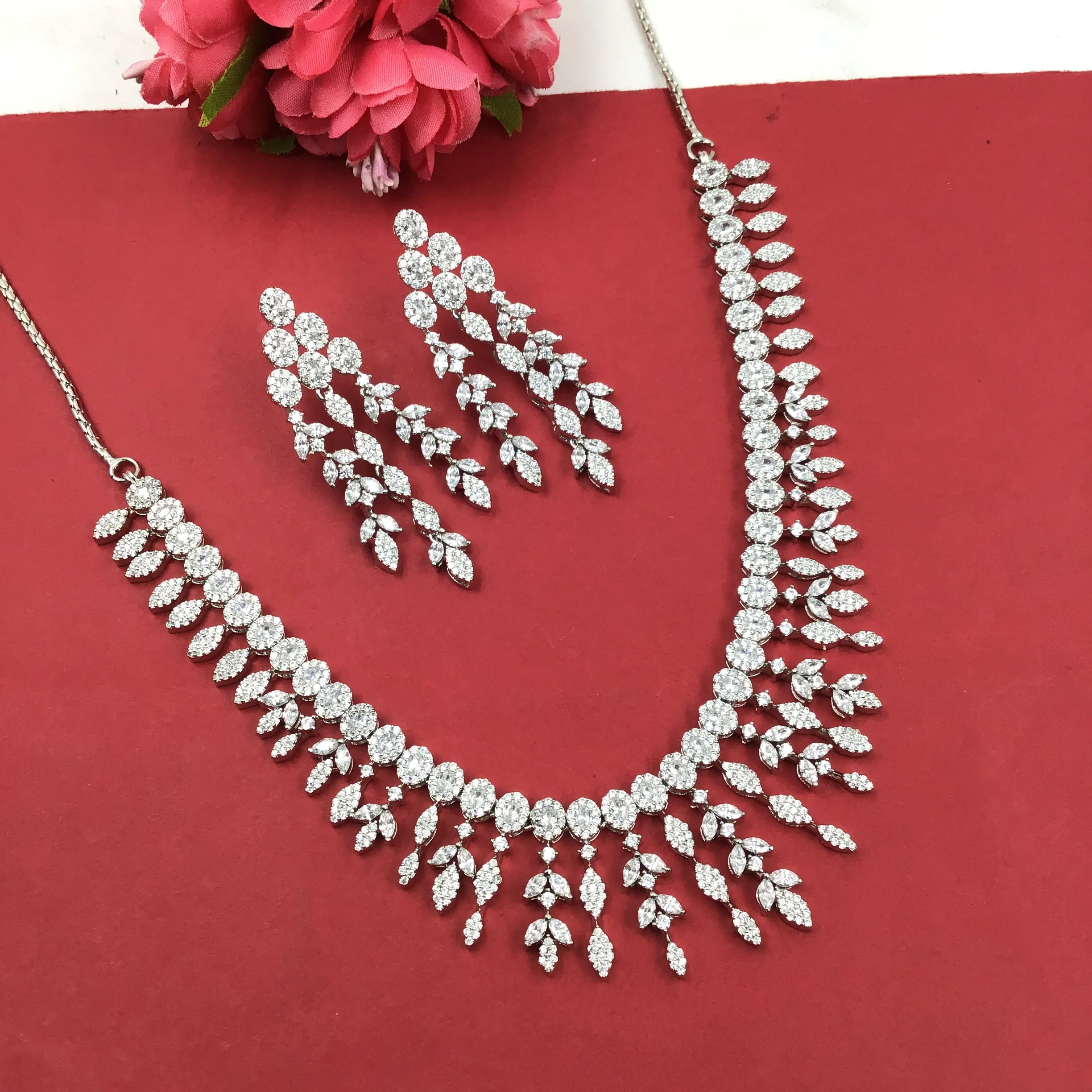 Round Neck Zircon/AD Necklace Set 16225-69