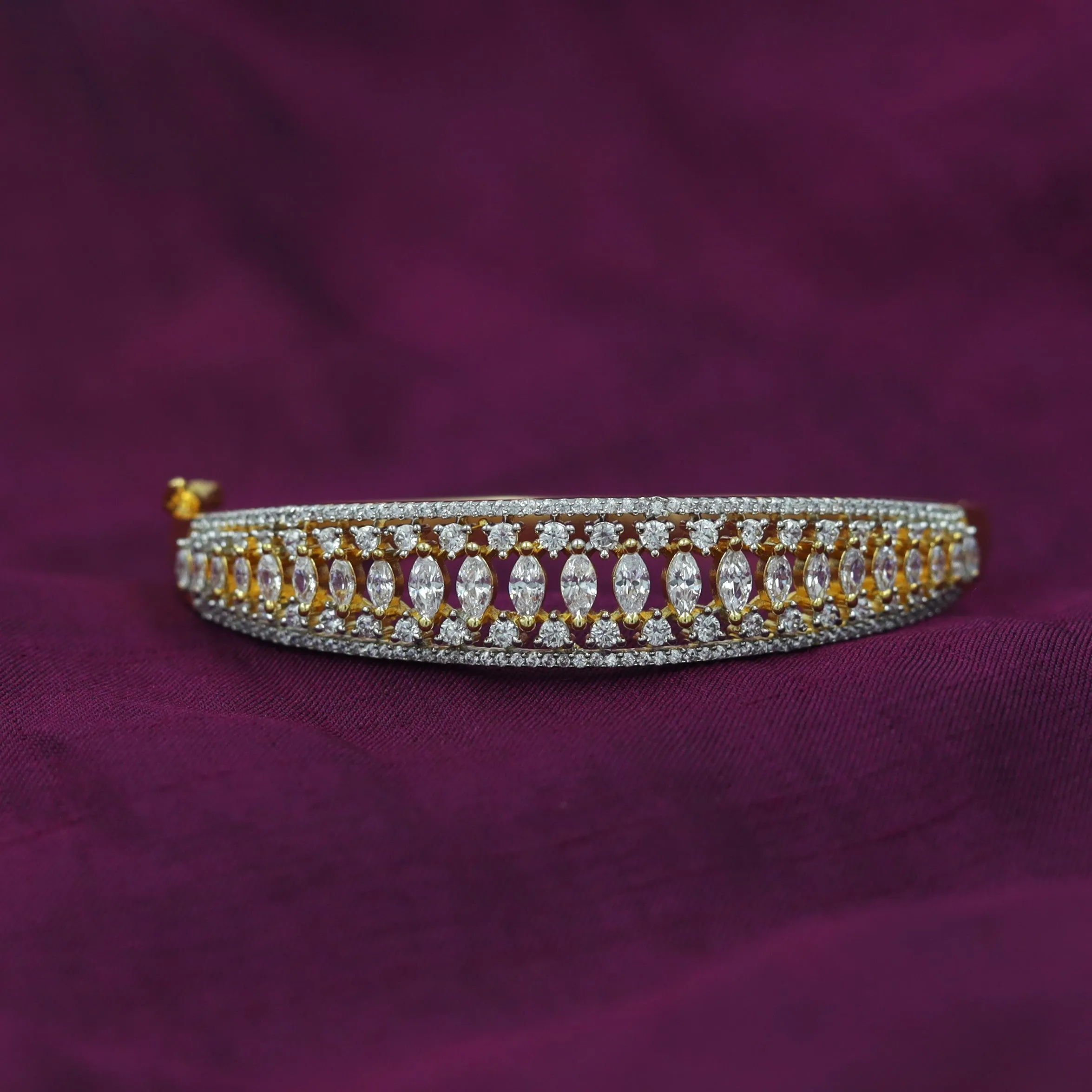 Zircon/AD Bracelet 16923-08