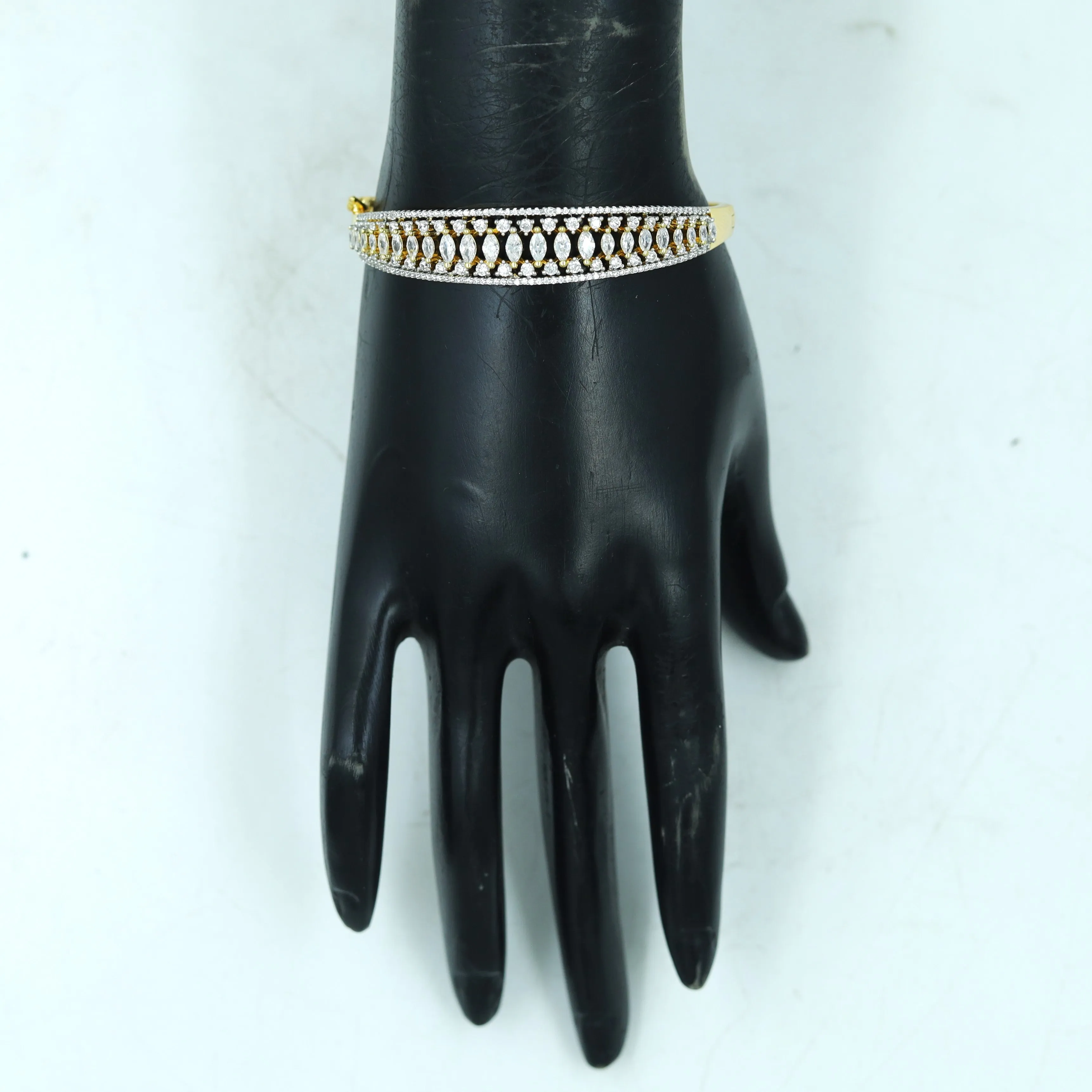 Zircon/AD Bracelet 16923-08